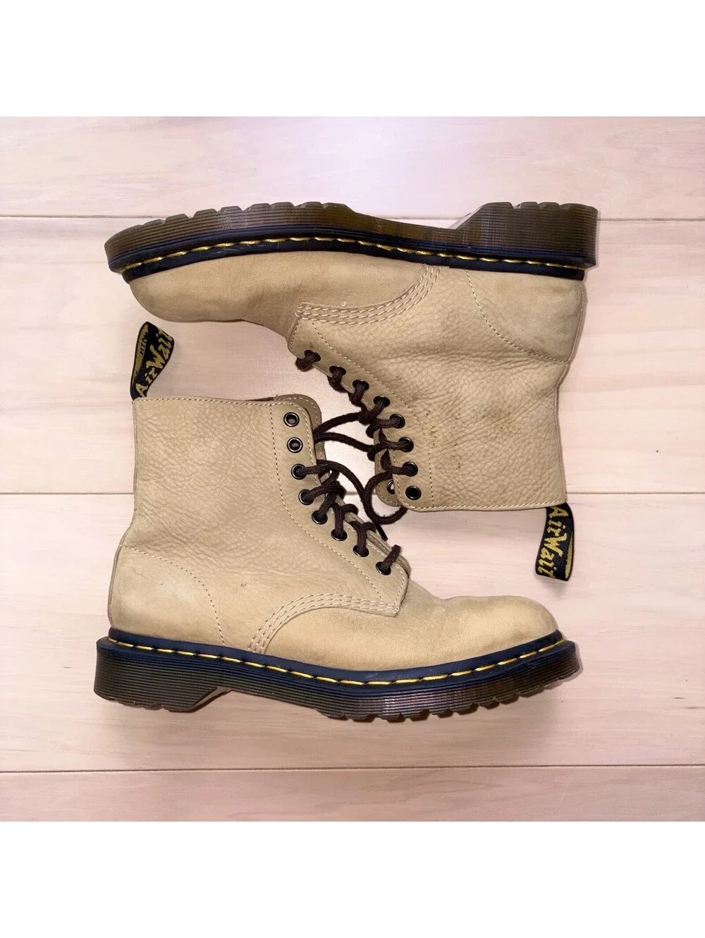 Dr. Martens pre owned